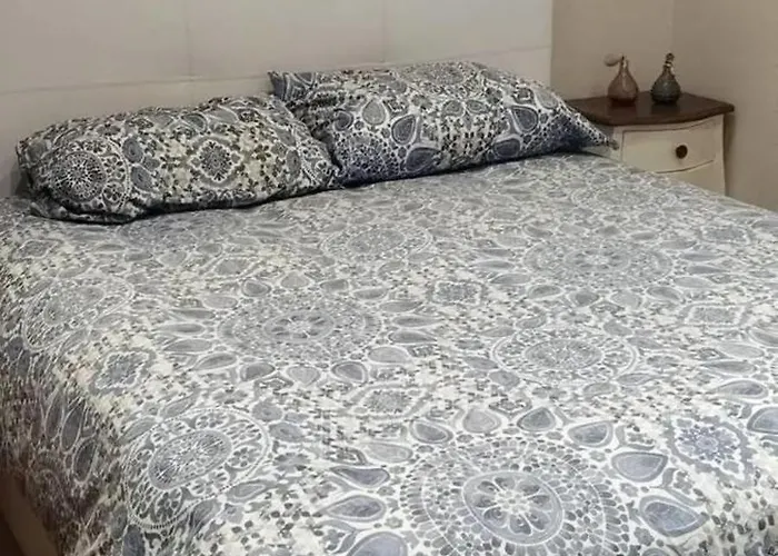 Tatil Evi Spacious House In With Shared Pool *
